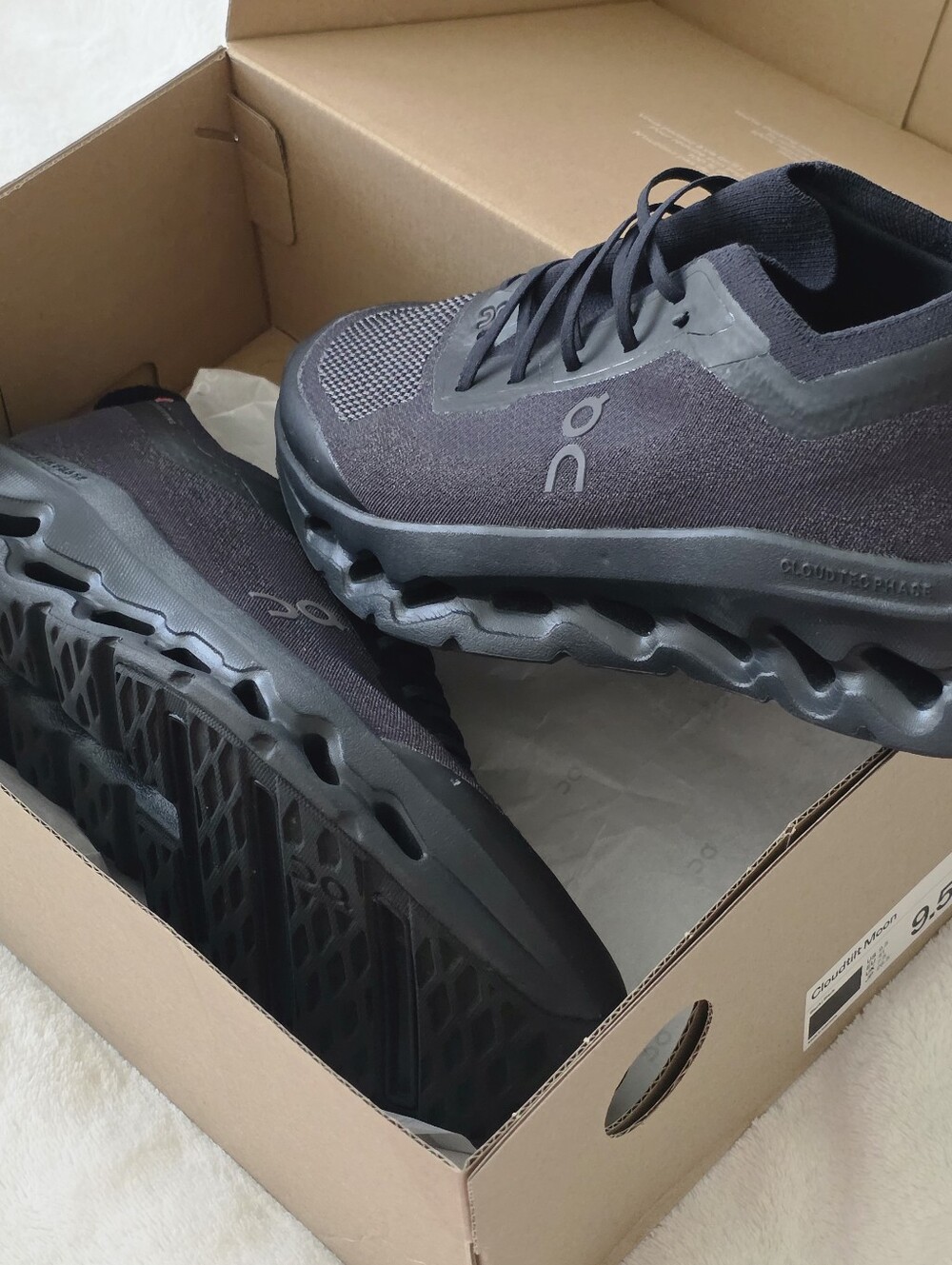 On Running Cloudrip Running Shoes - Black Cloudtilt Moon Size 9.5